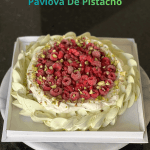 Pavlova De Pistacho